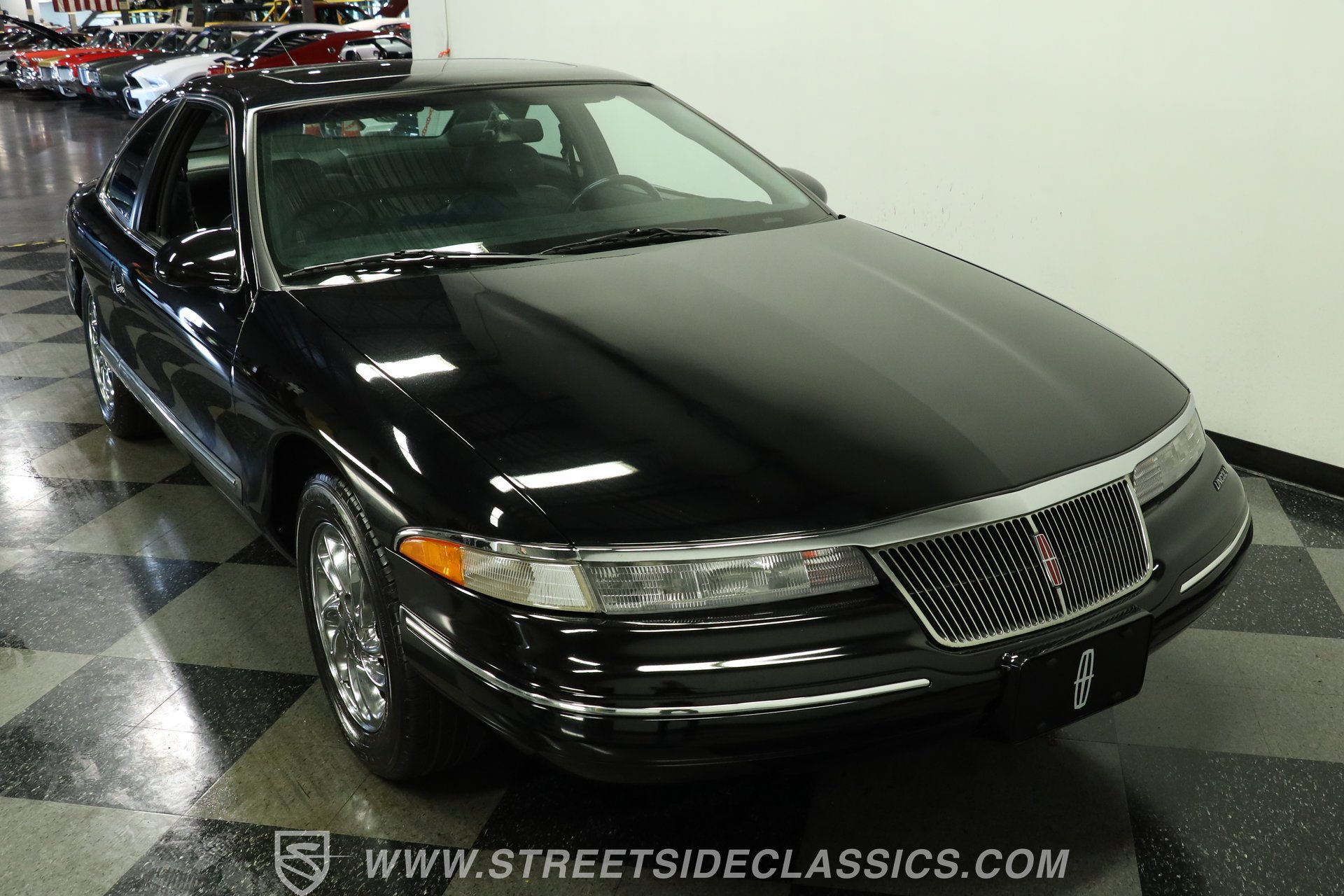 Used 1996 Lincoln Mark VIII RWD image 15