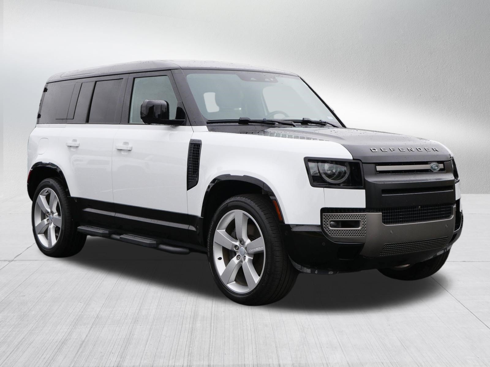 Certified 2025 Land Rover Defender 110 X-Dynamic SE AWD/4WD image 8