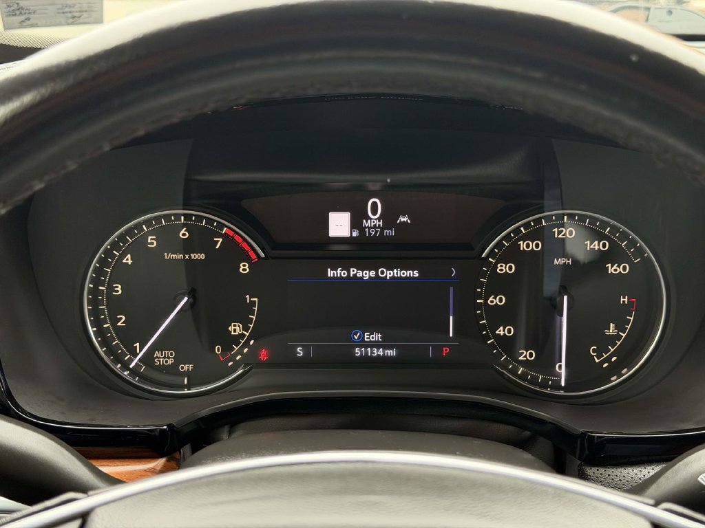 Used 2020 Cadillac XT5 Premium Luxury w/ LPO, Premium Carpet Package FWD image 24