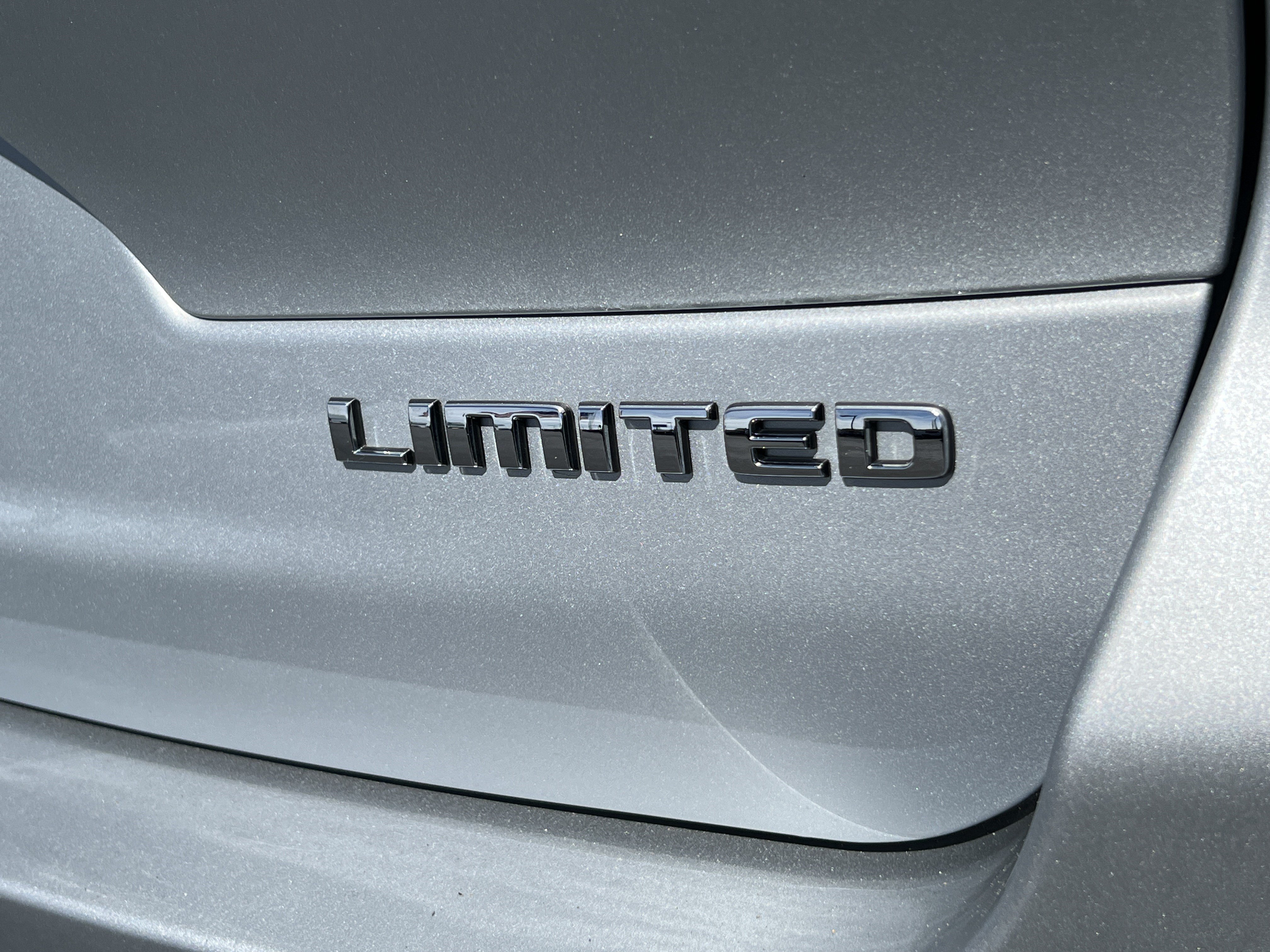 Used 2021 Jeep Grand Cherokee L Limited AWD/4WD image 10