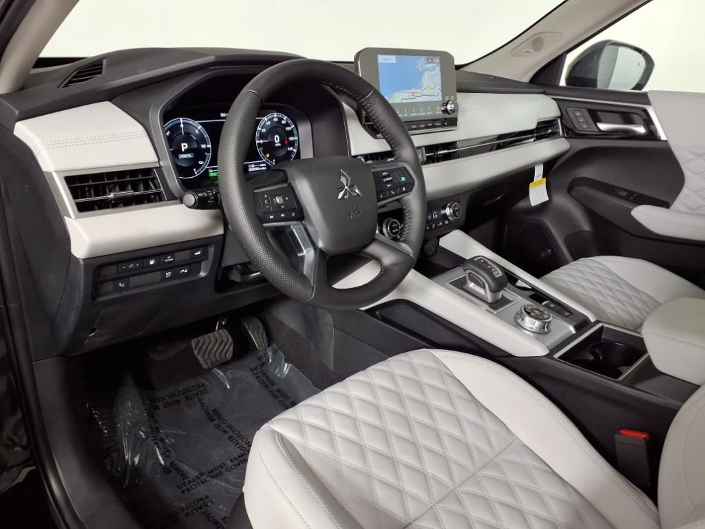 New 2025 Mitsubishi Outlander SEL AWD/4WD image 15