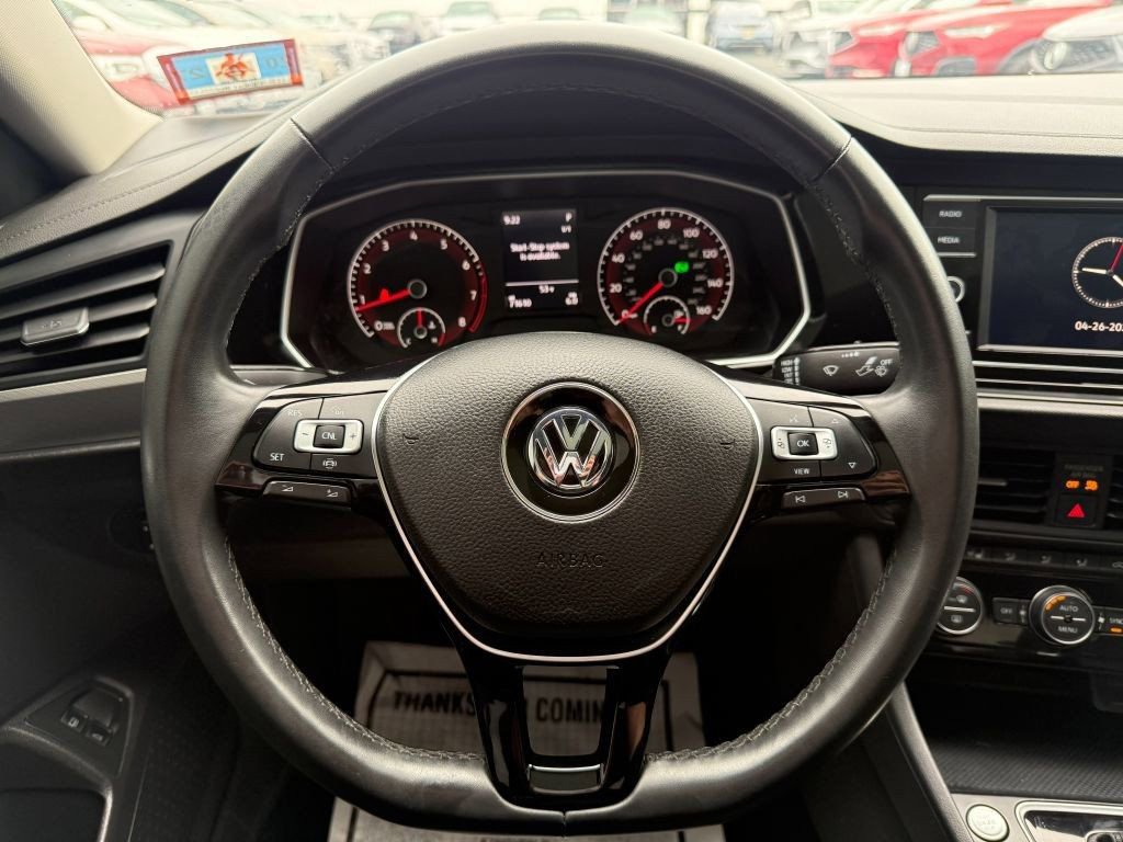 Used 2020 Volkswagen Jetta SE FWD image 15