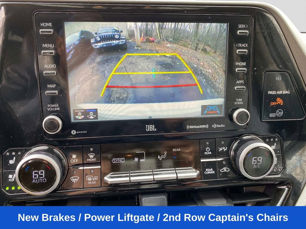 Used 2021 Toyota Highlander Limited AWD/4WD image 13