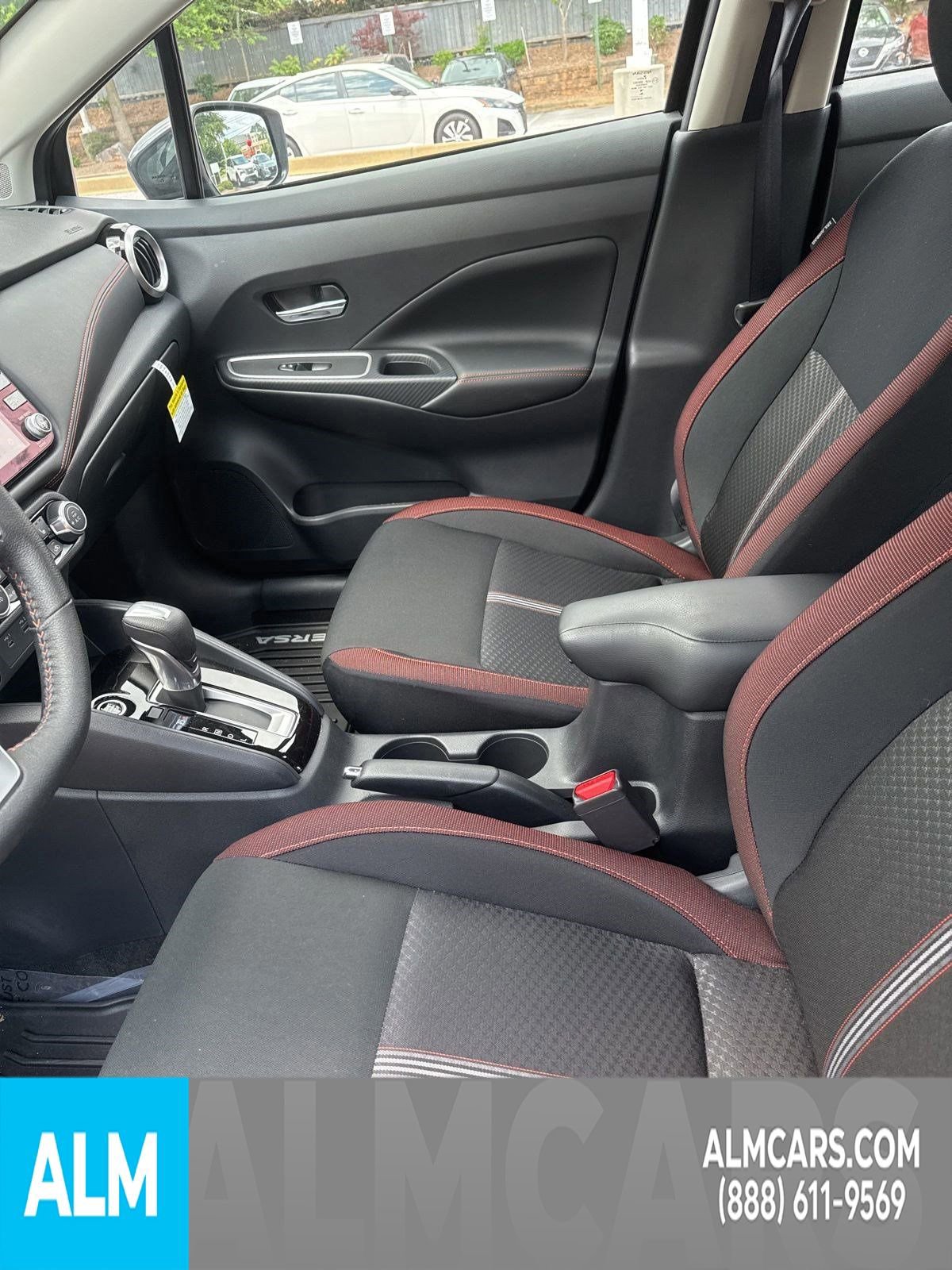 Used 2024 Nissan Versa SR w/ Trunk Package image 19