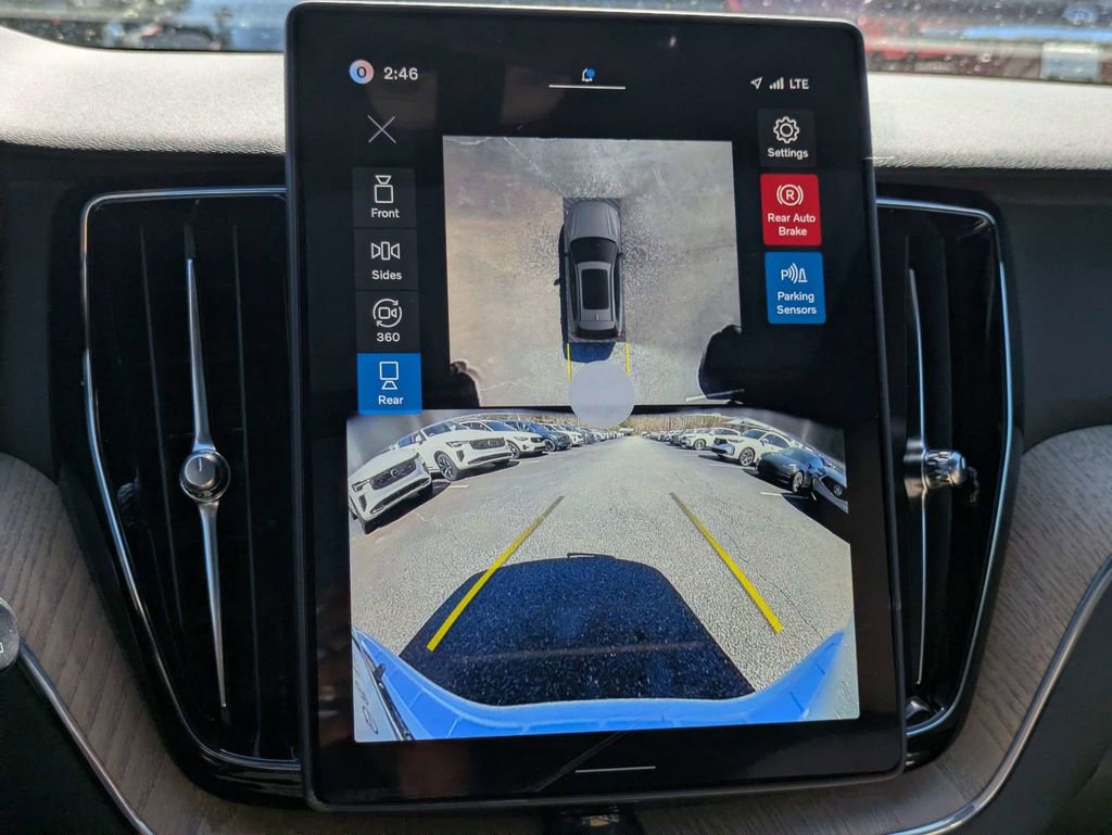 New 2026 Volvo XC60 B5 Plus w/ Protection Package Premier image 23