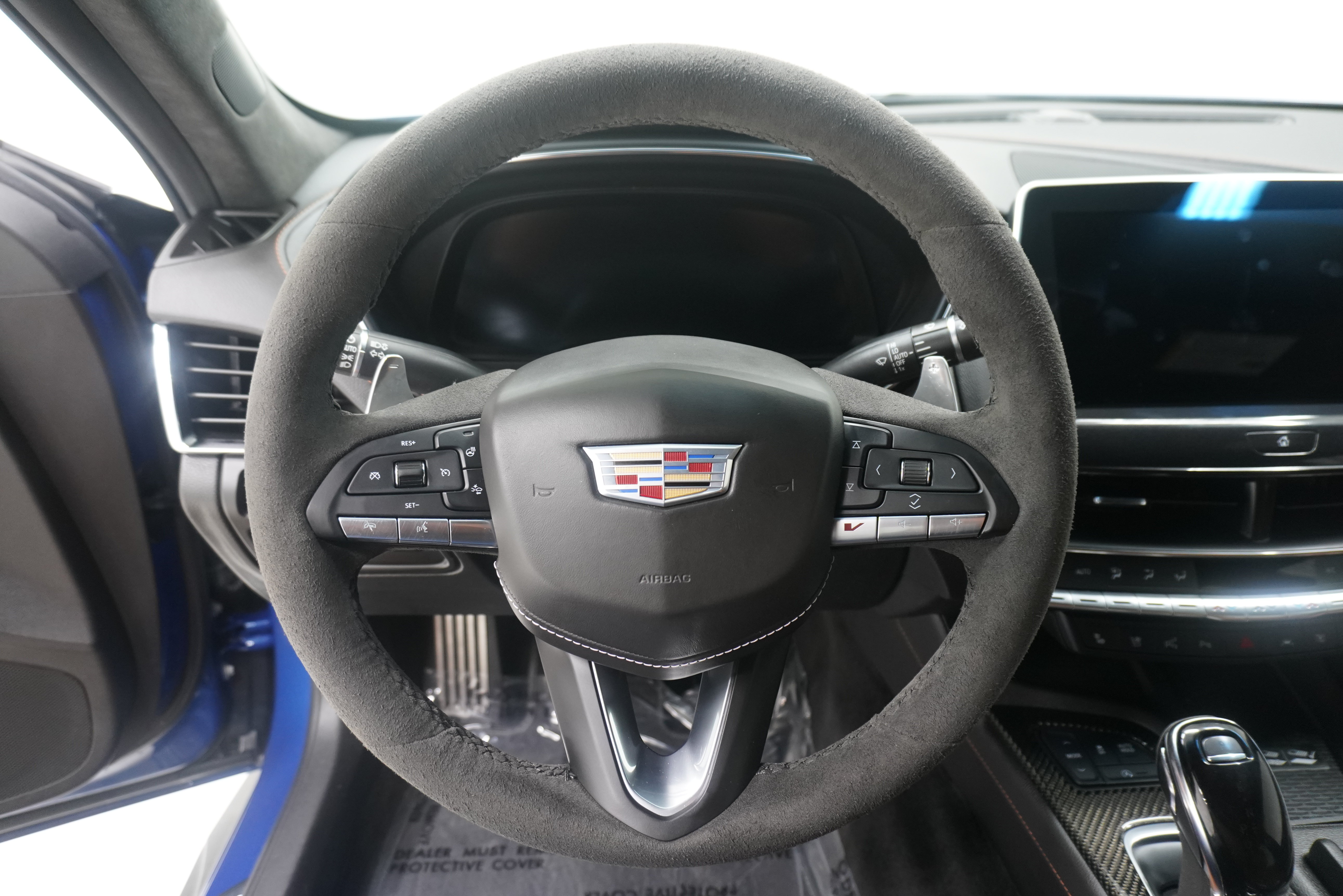Used 2023 Cadillac CT5 V w/ Platinum Package RWD image 19