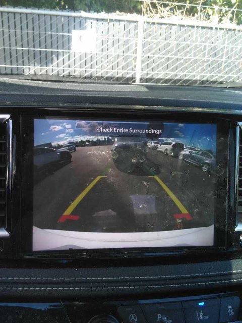 Used 2025 Chrysler Pacifica Limited FWD image 2