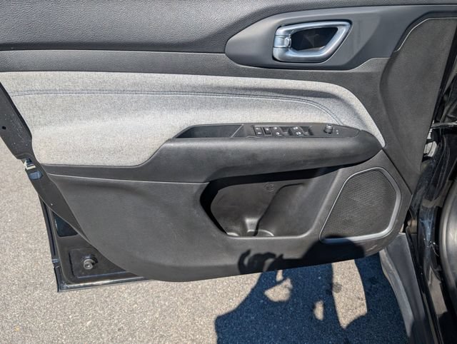 Certified 2023 Jeep Compass Sport AWD/4WD image 10