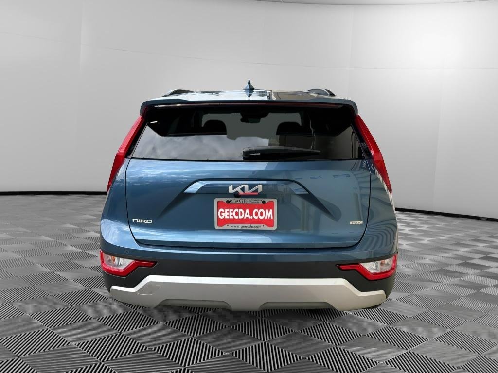 New 2026 Kia Niro EX FWD image 5