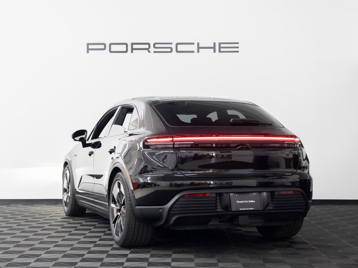 New 2025 Porsche Macan 4S Electric image 3
