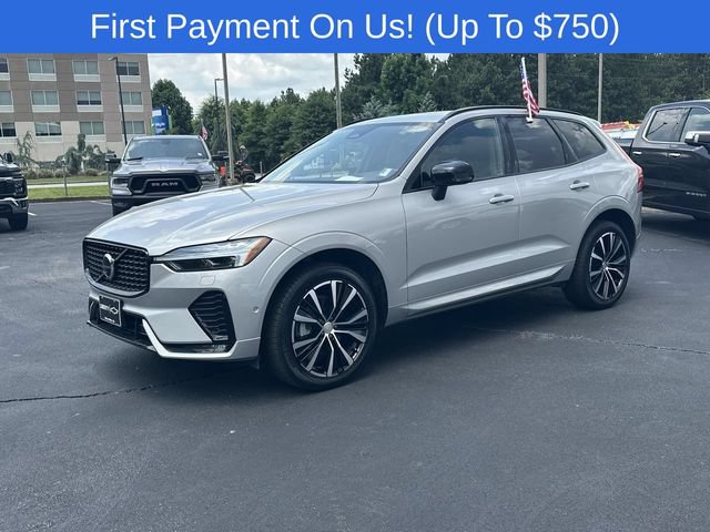 Used 2025 Volvo XC60 B5 Plus AWD/4WD image 4