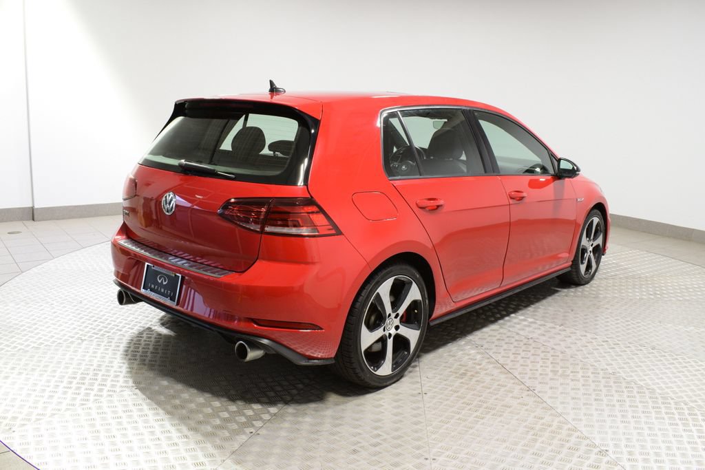 Used 2020 Volkswagen GTI SE FWD image 9