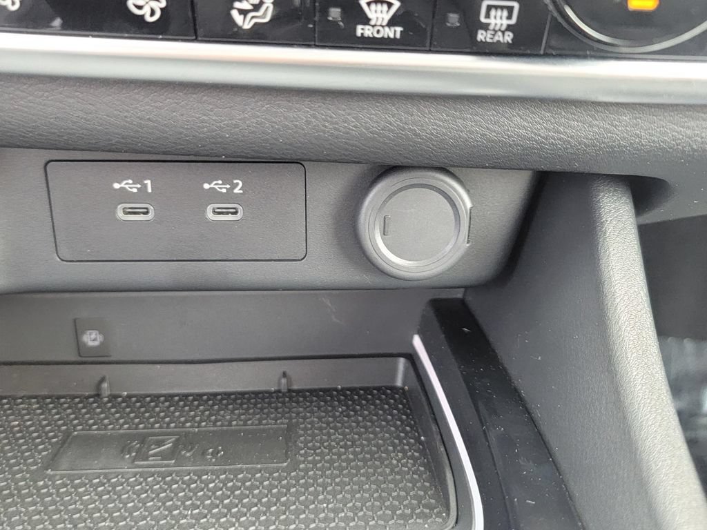Used 2024 Nissan Rogue SL AWD/4WD image 22
