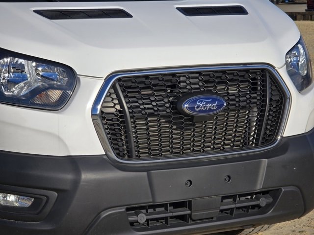 Used 2024 Ford Transit 250 Low Roof w/ Exterior Upgrade Package image 4