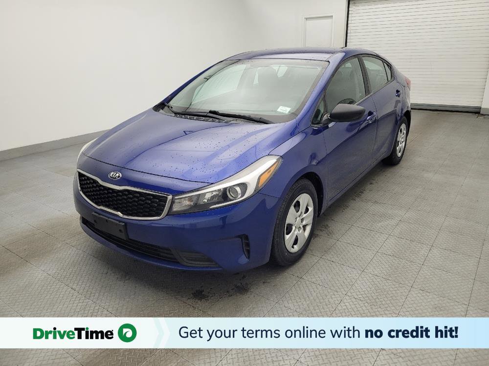 Used 2017 Kia Forte LX image 1