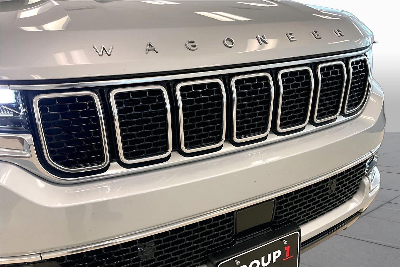 Used 2023 Jeep Wagoneer 2WD image 28