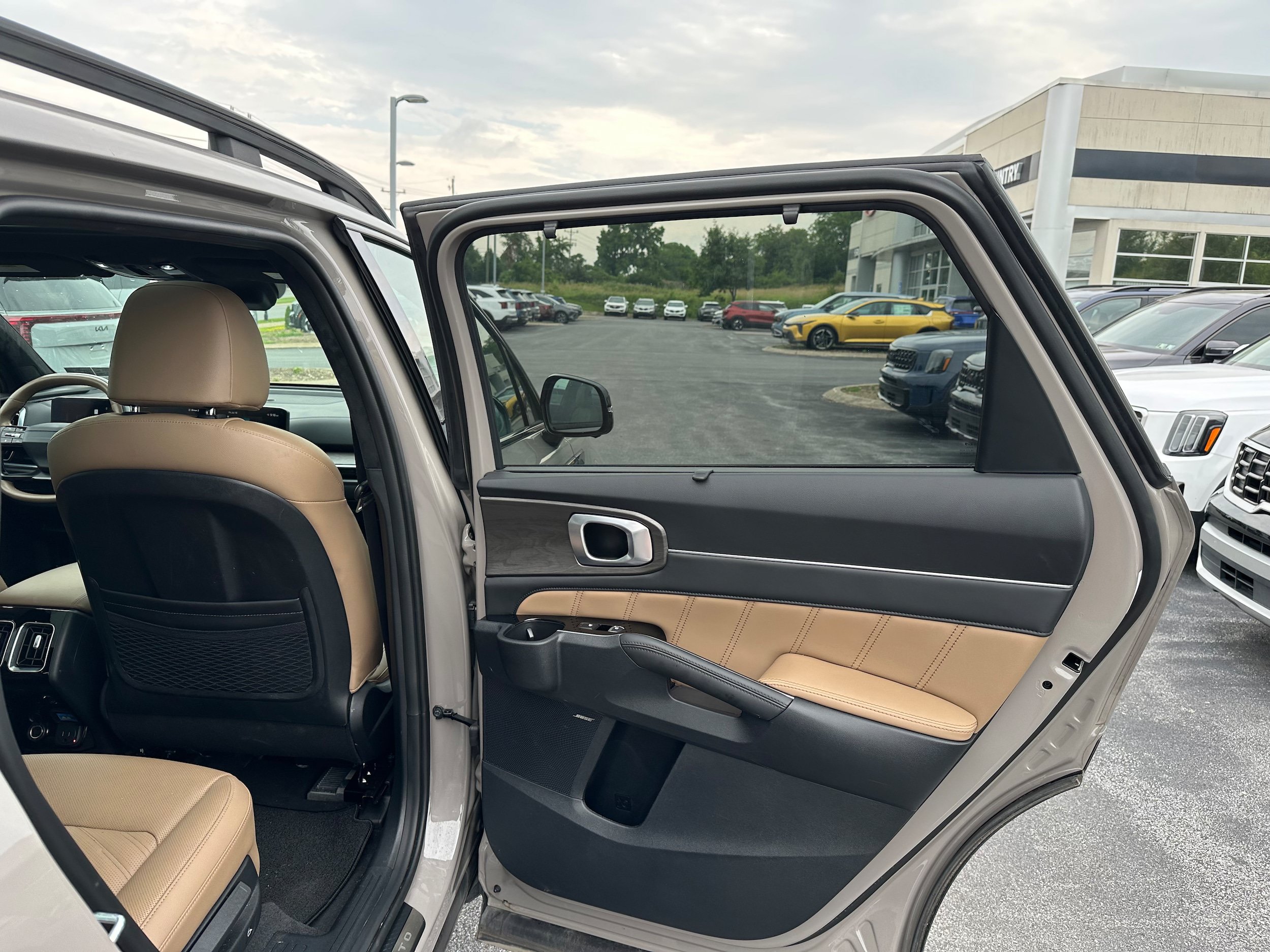 Used 2026 Kia Sorento SX AWD/4WD image 18