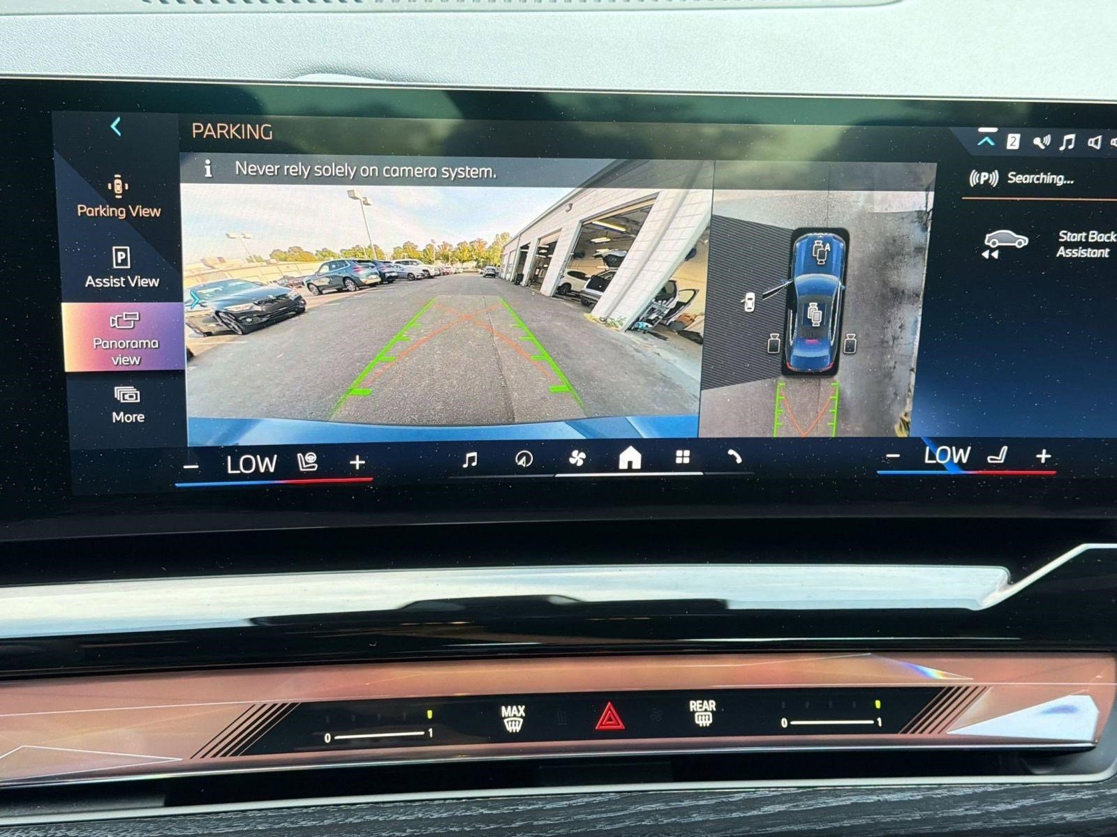 Certified 2025 BMW 540i xDrive AWD/4WD image 23