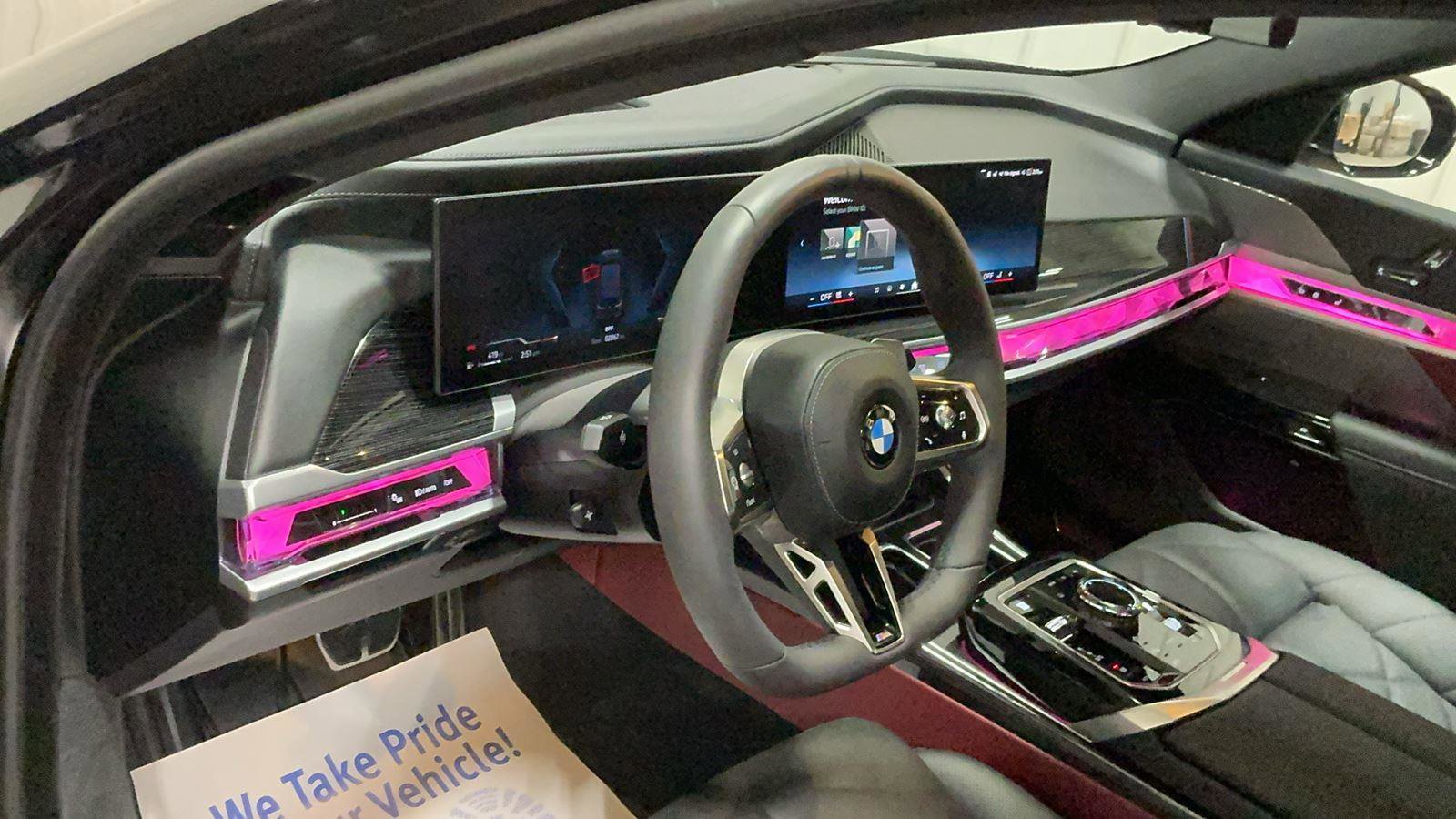 Used 2025 BMW 740i xDrive 740i xDrive image 23