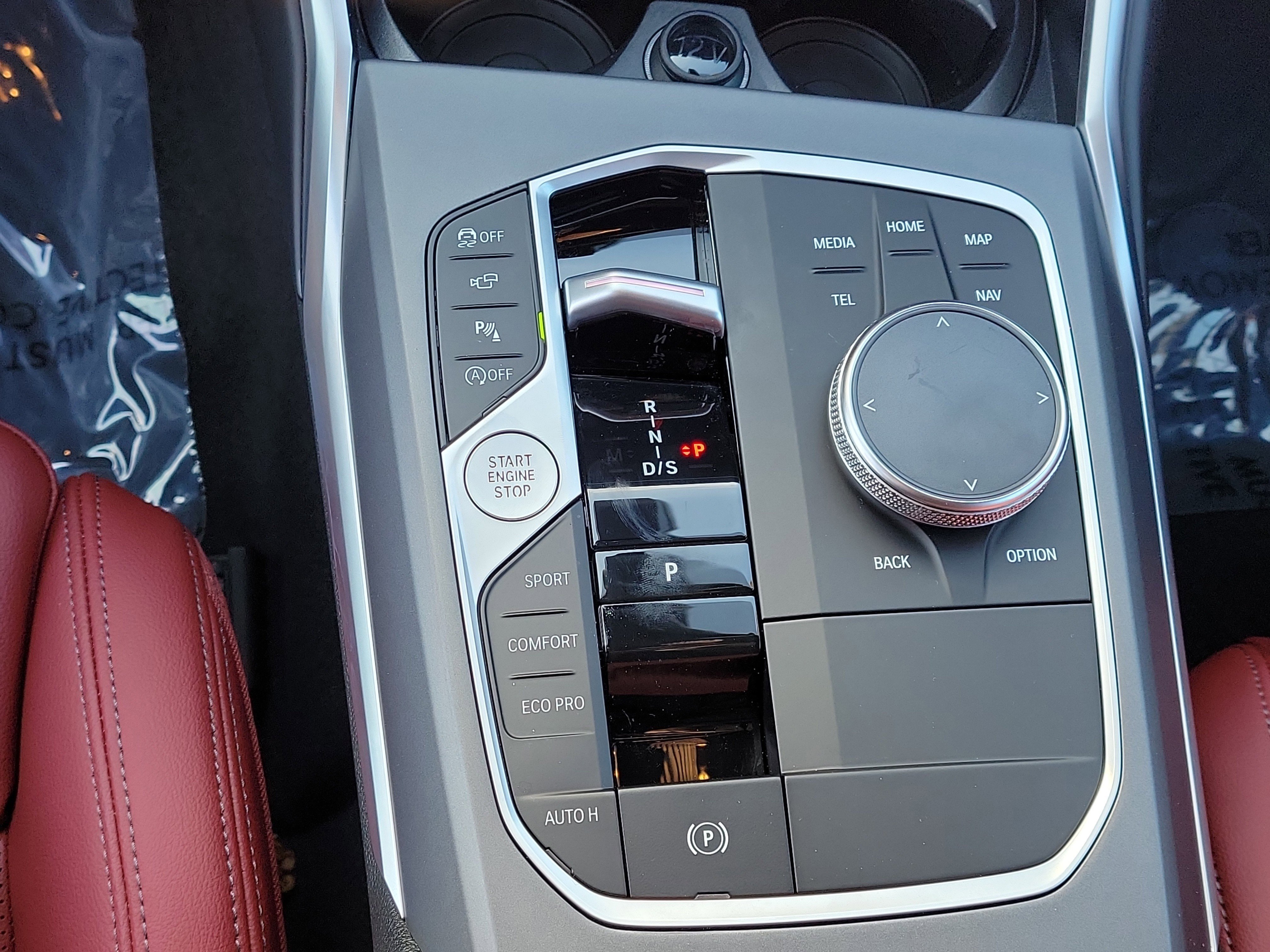 Used 2025 BMW 230i Coupe w/ Premium Package image 24