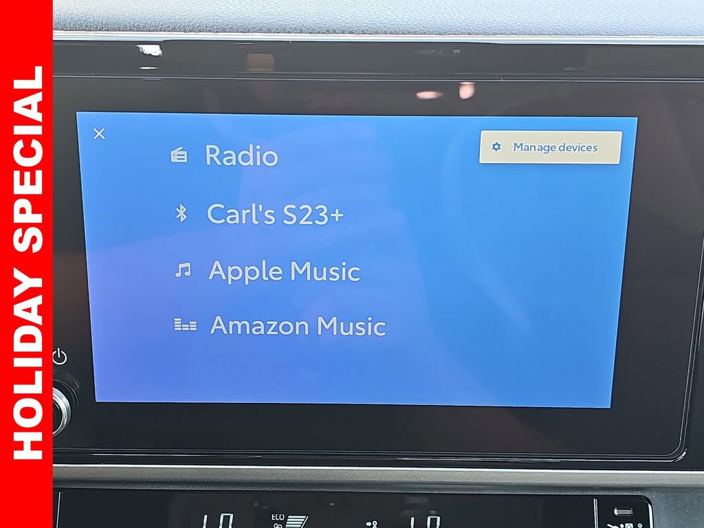 Used 2025 Toyota Camry SE image 21