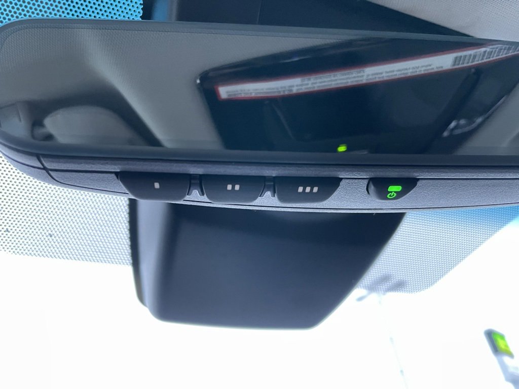 Used 2021 Toyota Venza XLE image 50