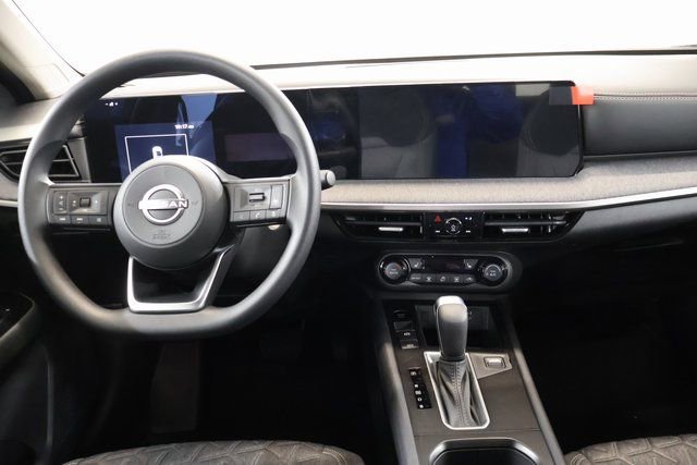 New 2026 Nissan Kicks SV w/ Cold Weather Package FWD image 12