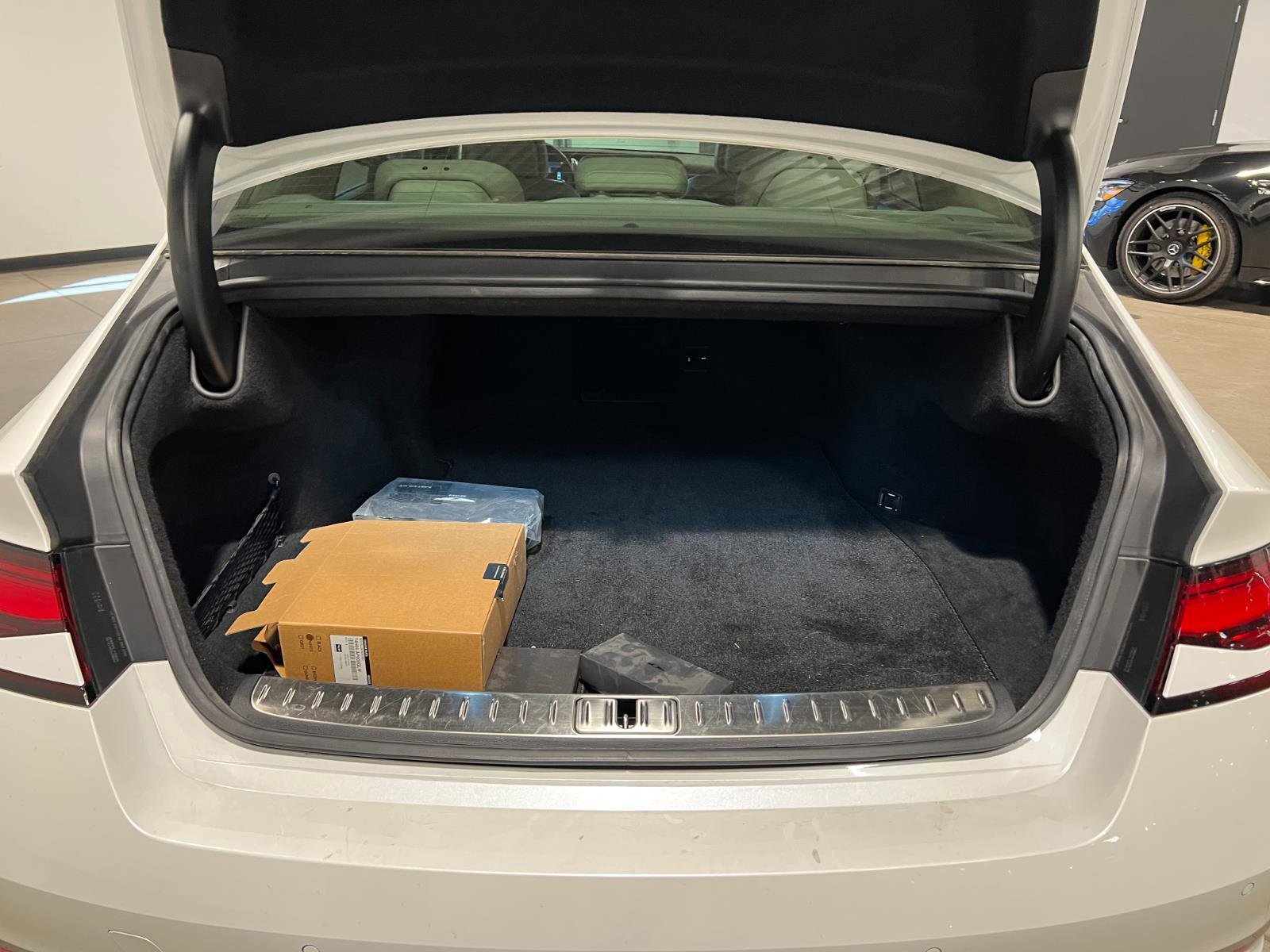 Used 2023 Genesis G90 3.5T image 38