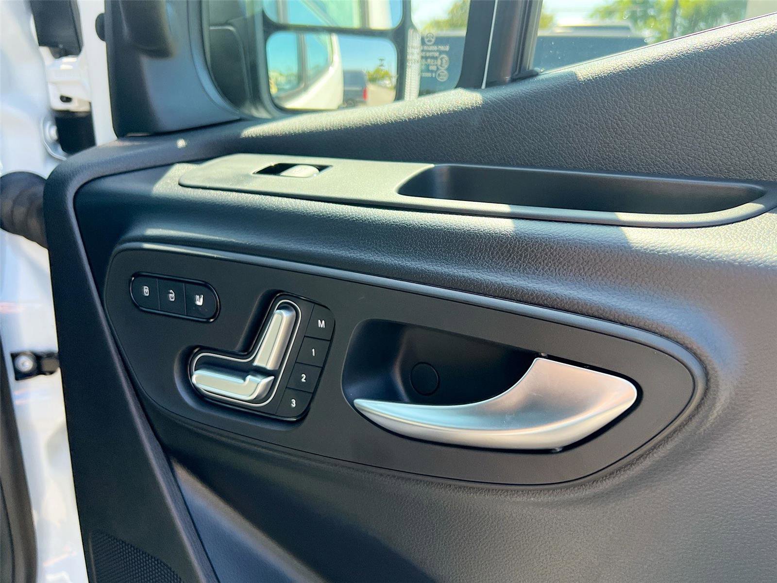 New 2025 Mercedes-Benz Sprinter 2500 image 26