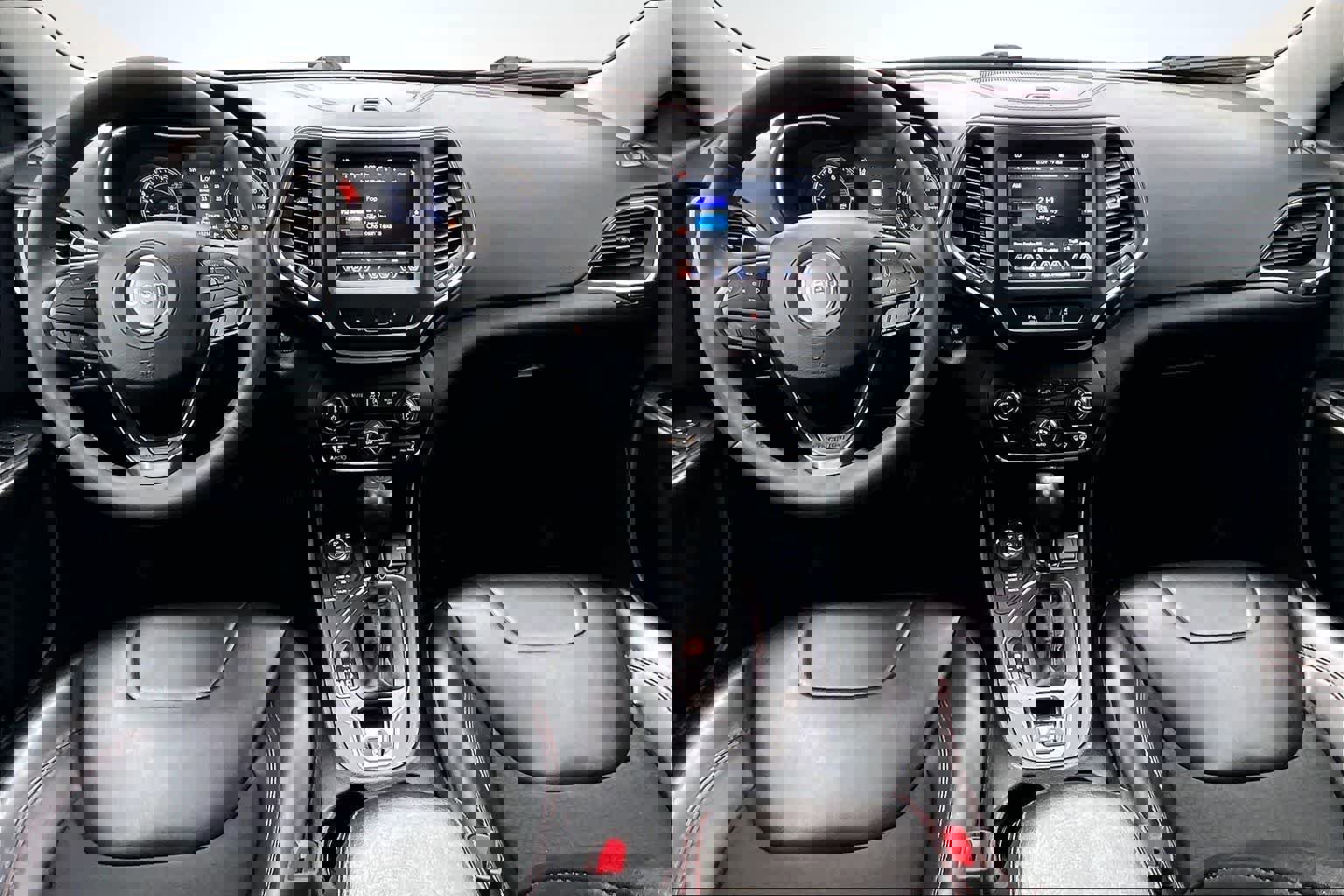 Used 2022 Jeep Cherokee Trailhawk image 10