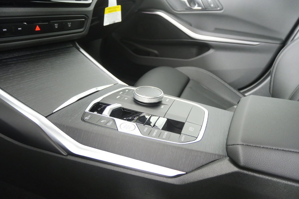 New 2026 BMW 330i Sedan w/ Convenience Package RWD image 21