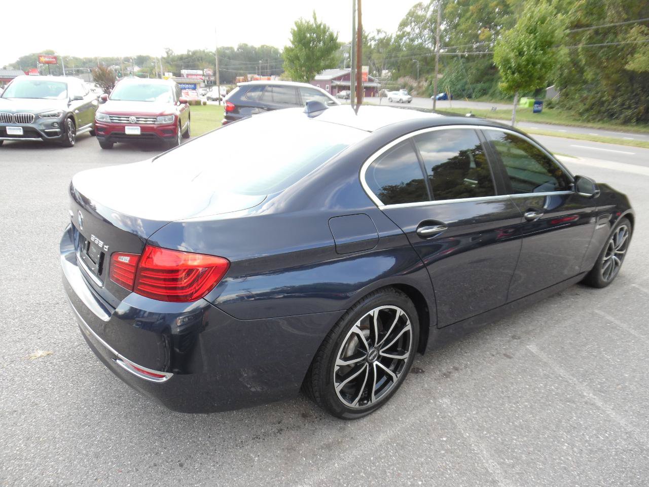 Used 2015 BMW 535d xDrive AWD/4WD image 6