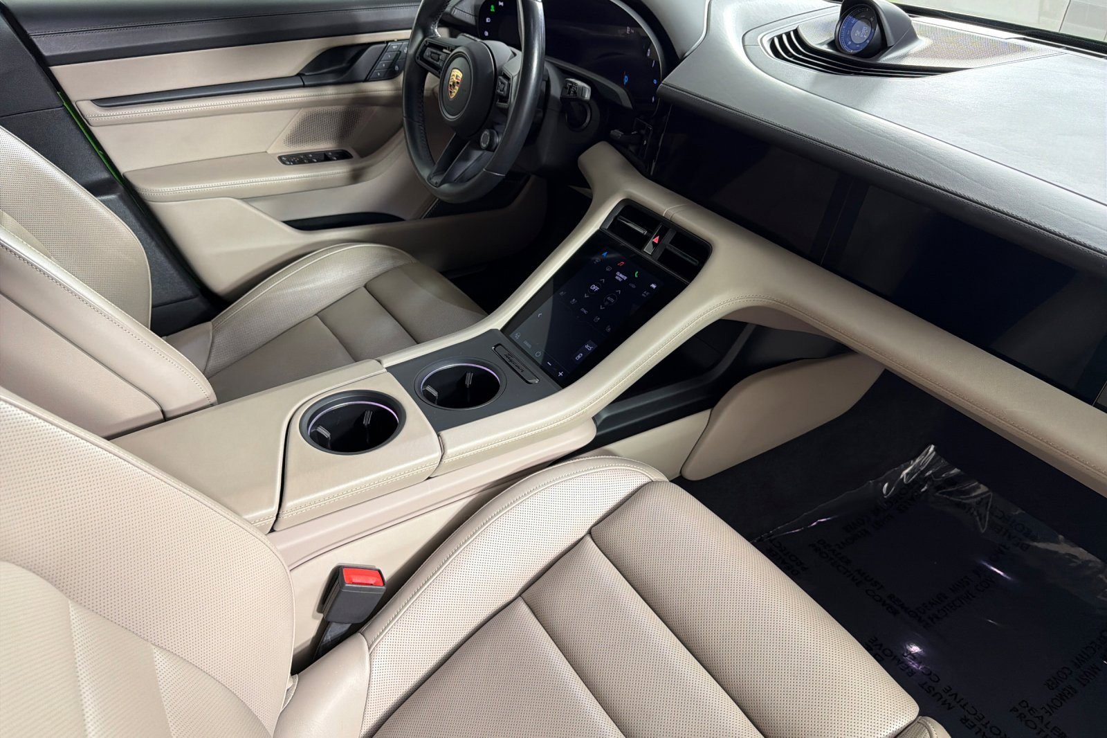 Used 2023 Porsche Taycan 4S image 15