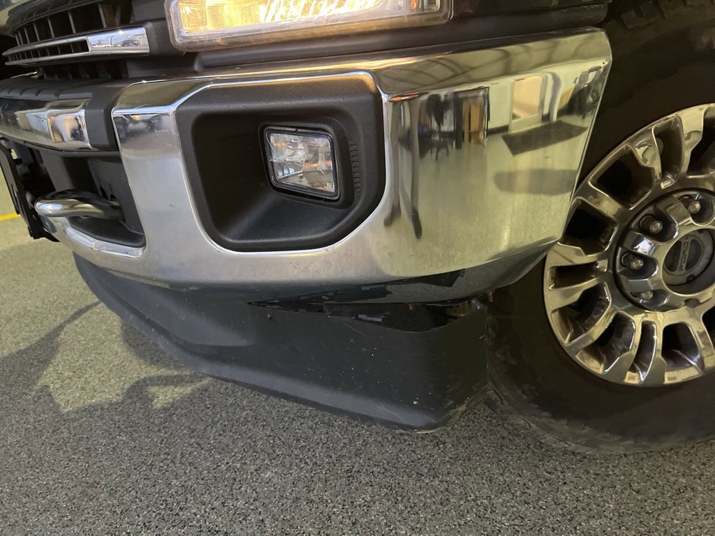 Used 2020 Ford F350 XLT w/ XLT Premium Package image 13