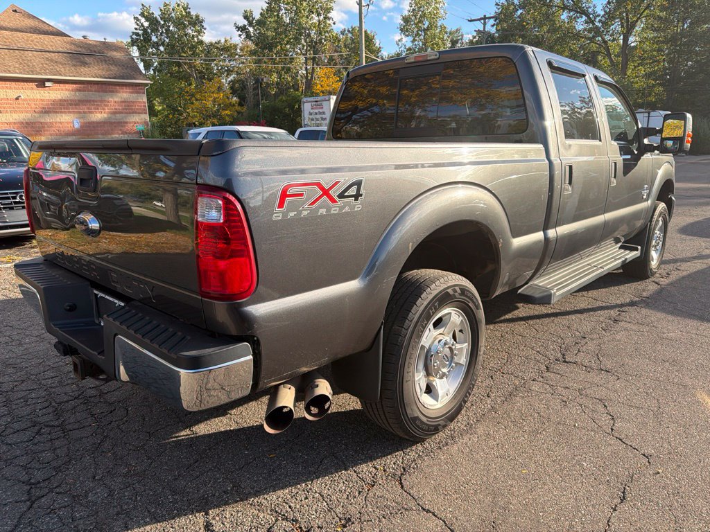 Used 2016 Ford F250 XLT w/ FX4 Off-Road Package AWD/4WD image 5