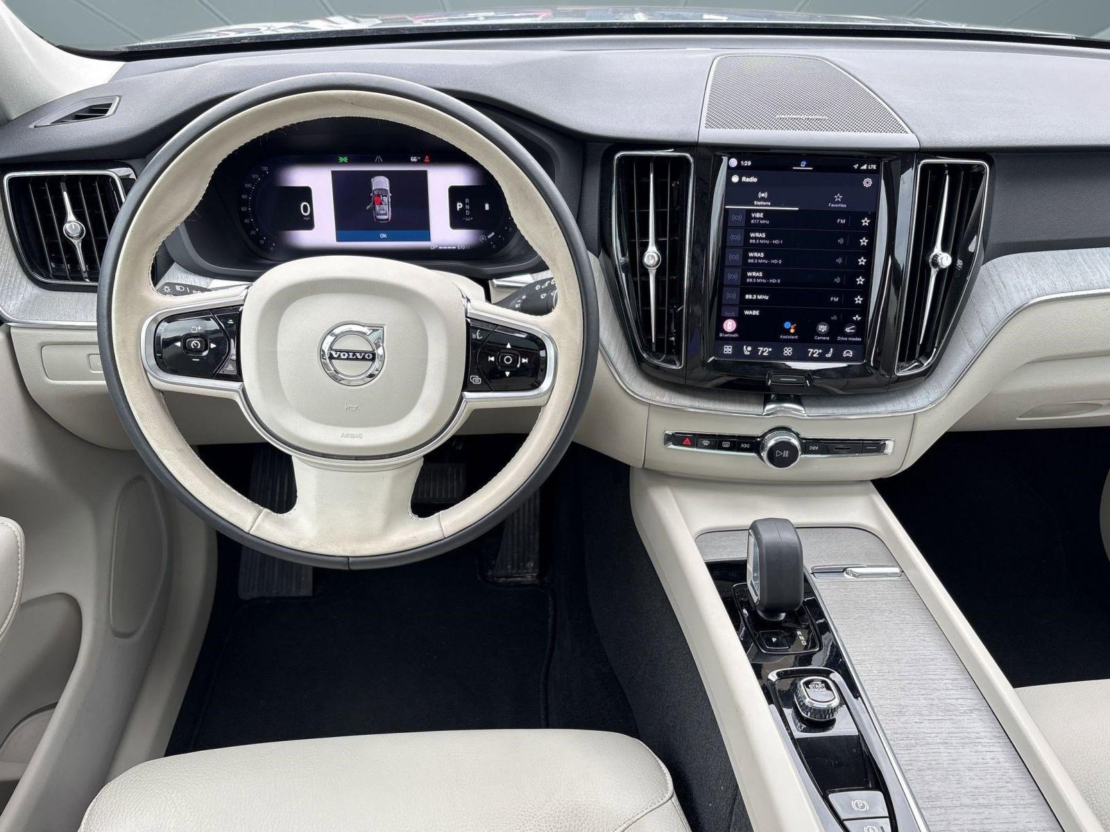 Certified 2024 Volvo XC60 B5 Plus image 27