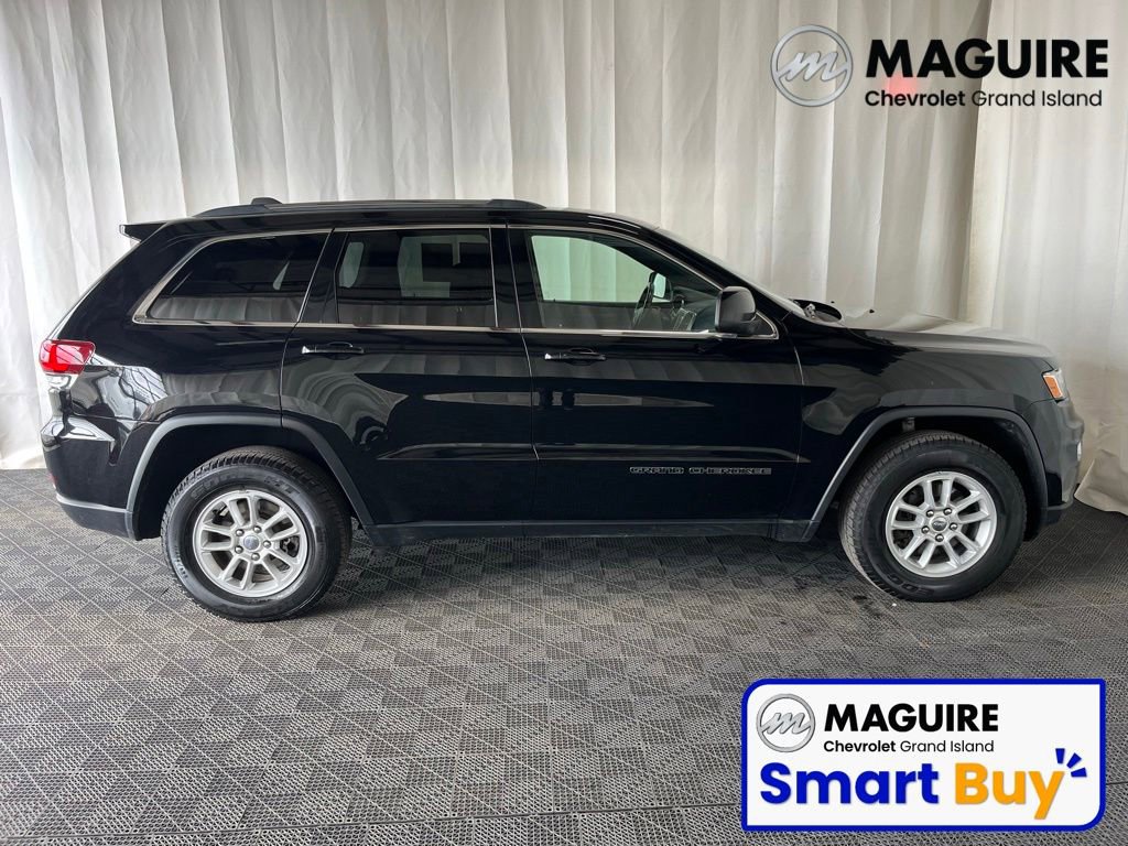 Used 2020 Jeep Grand Cherokee Laredo AWD/4WD image 3