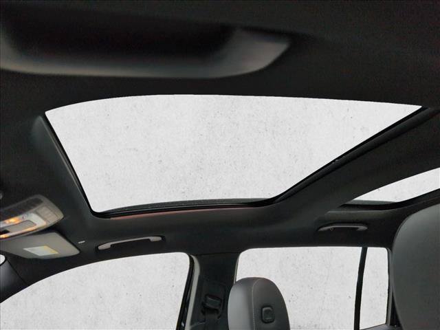 Certified 2022 Mercedes-Benz GLB 35 AMG 4MATIC image 16