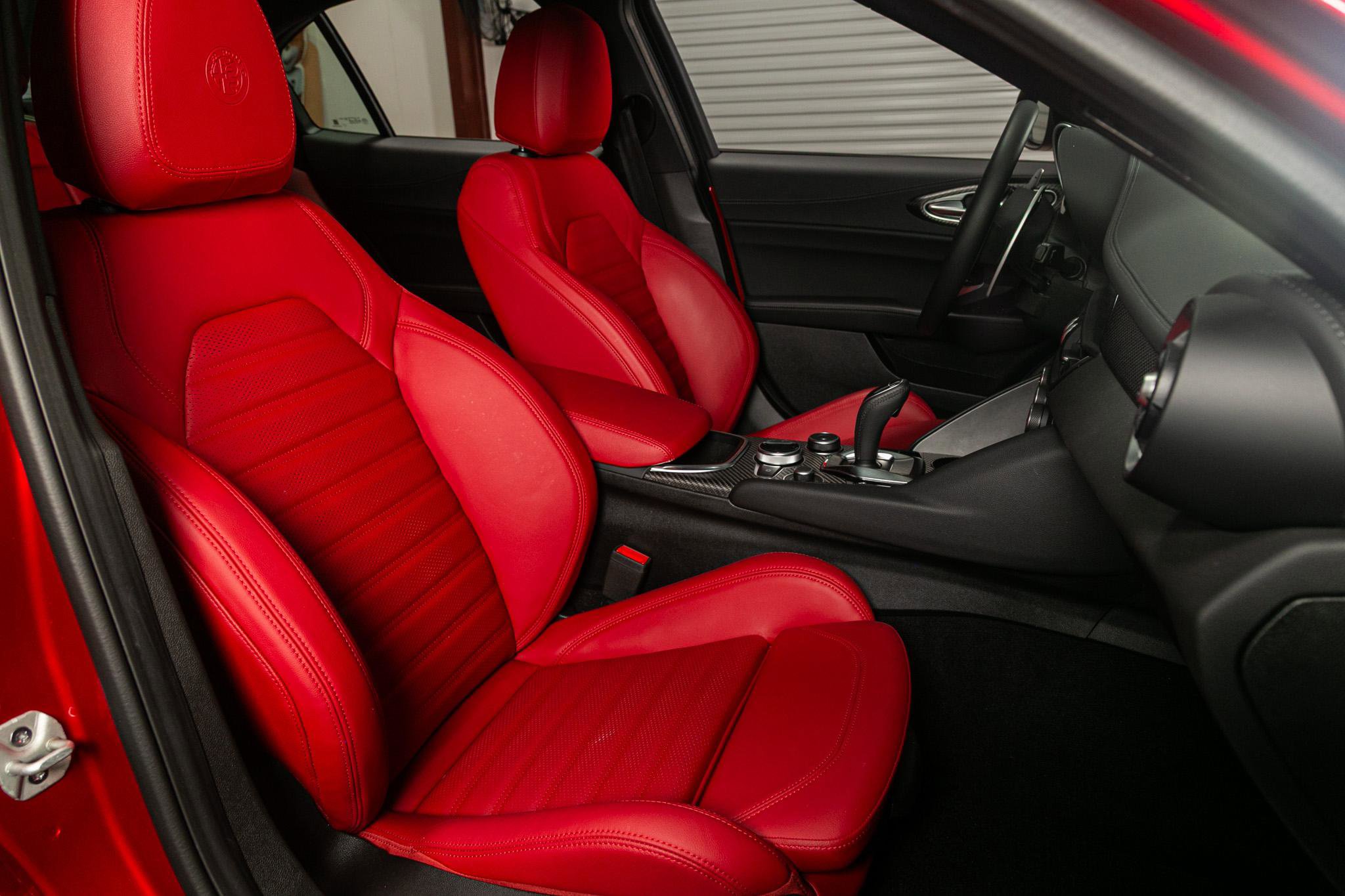 Used 2024 Alfa Romeo Giulia Quadrifoglio image 24