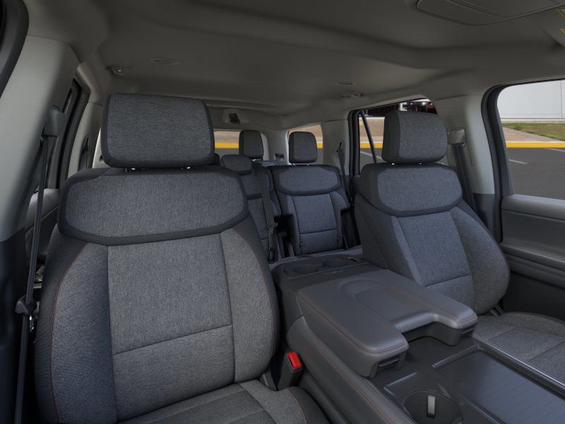 New 2025 Ford Expedition Active image 10