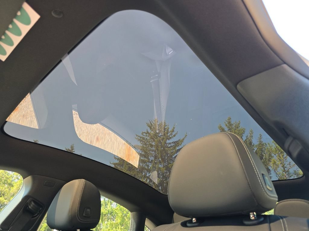 New 2027 Mercedes-Benz CLA 220 image 3