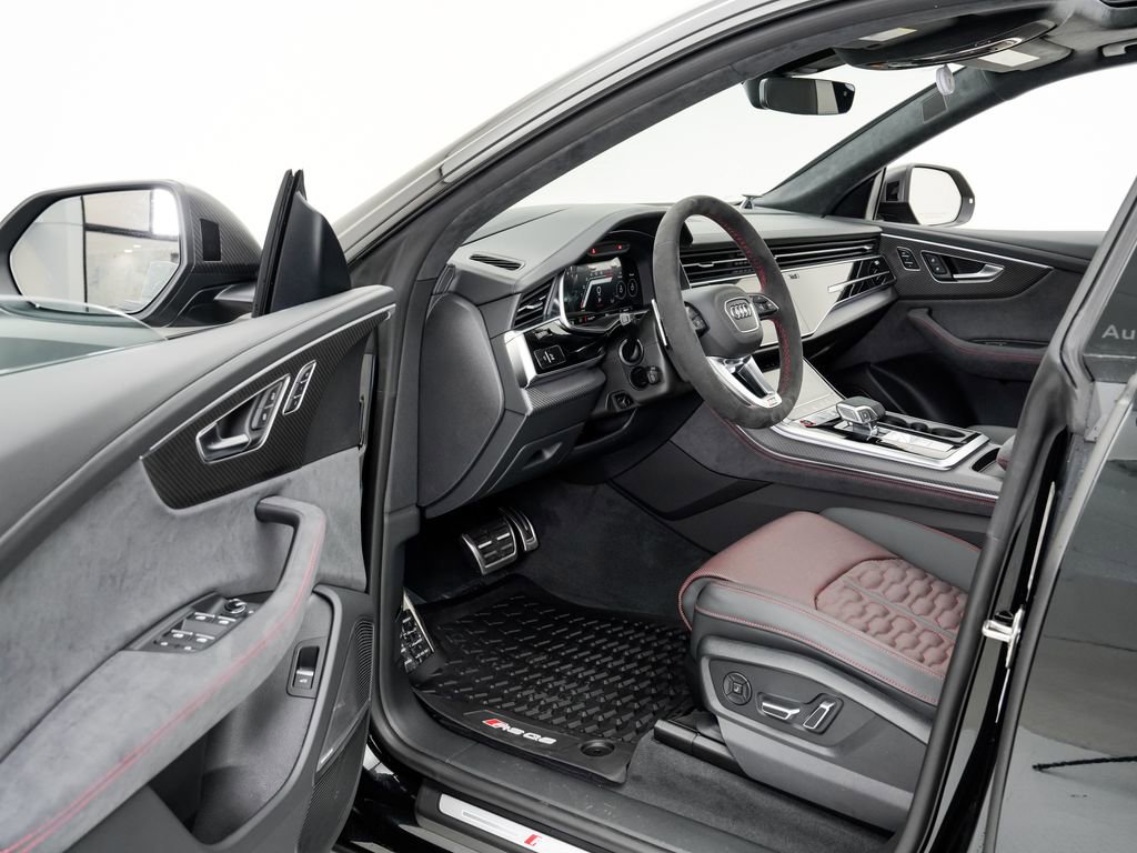 New 2026 Audi RS Q8 performance image 7