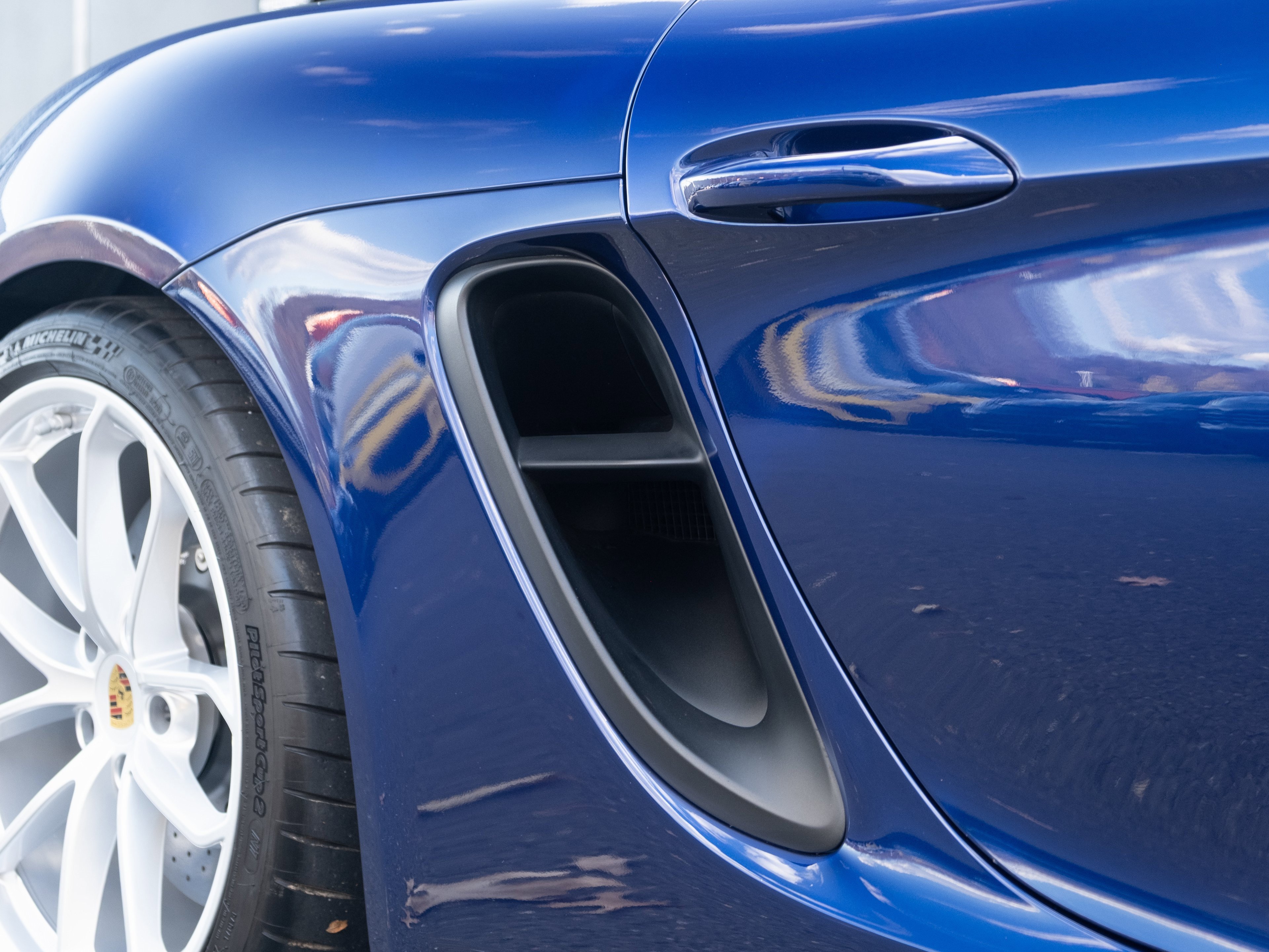 Certified 2021 Porsche 718 Boxster Spyder image 40