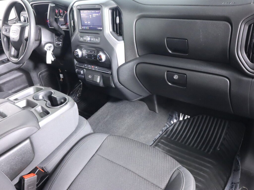 Used 2020 GMC Sierra 1500 4x4 Crew Cab w/ Sierra Value Package image 38