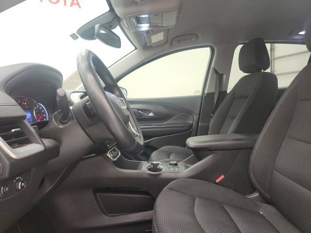Used 2024 GMC Terrain SLE w/ Driver Convenience Package FWD image 15
