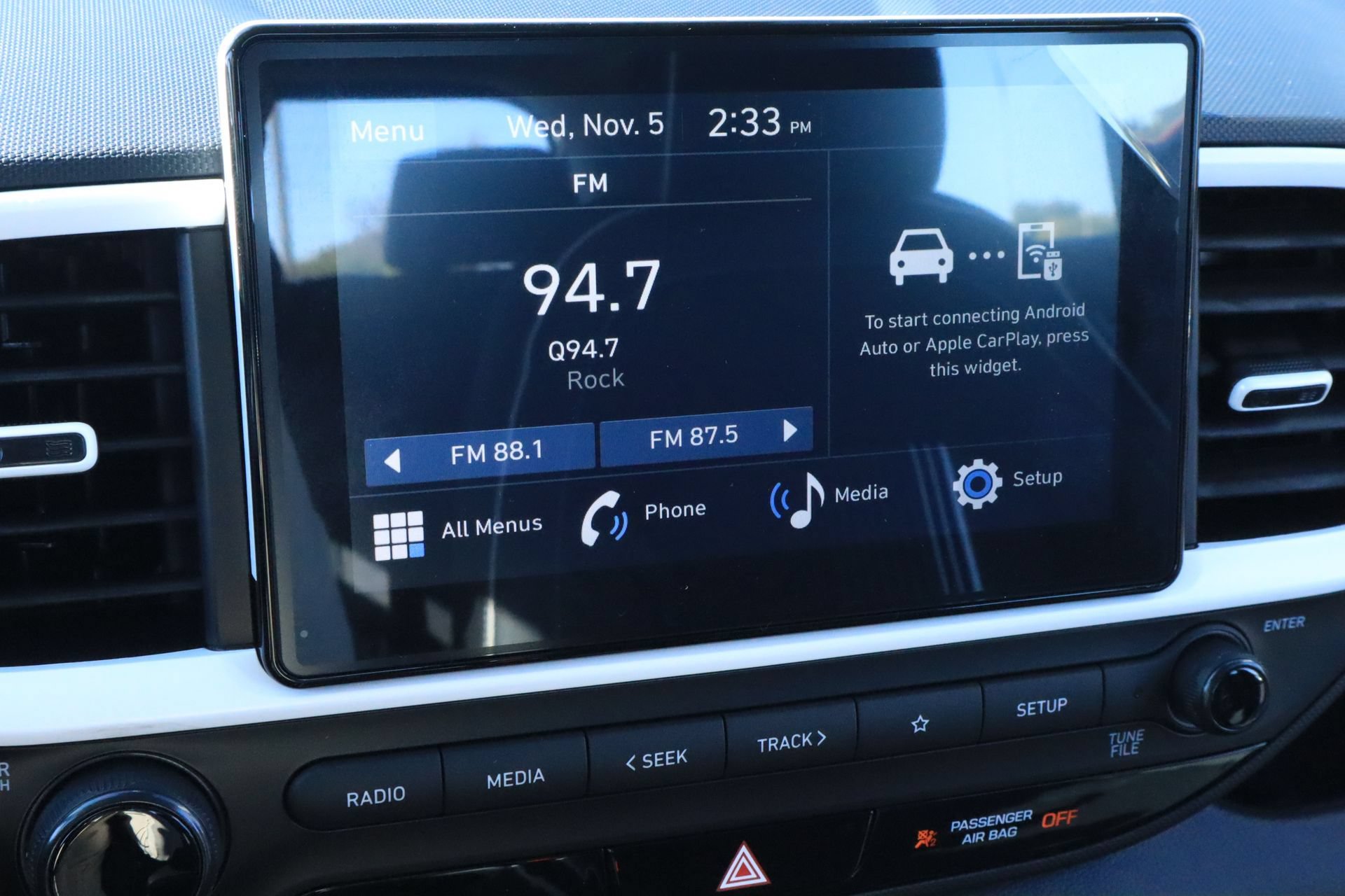 New 2026 Hyundai Venue SEL FWD image 13
