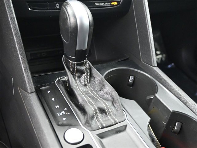 Used 2021 Volkswagen Atlas SE w/ Towing Package image 12