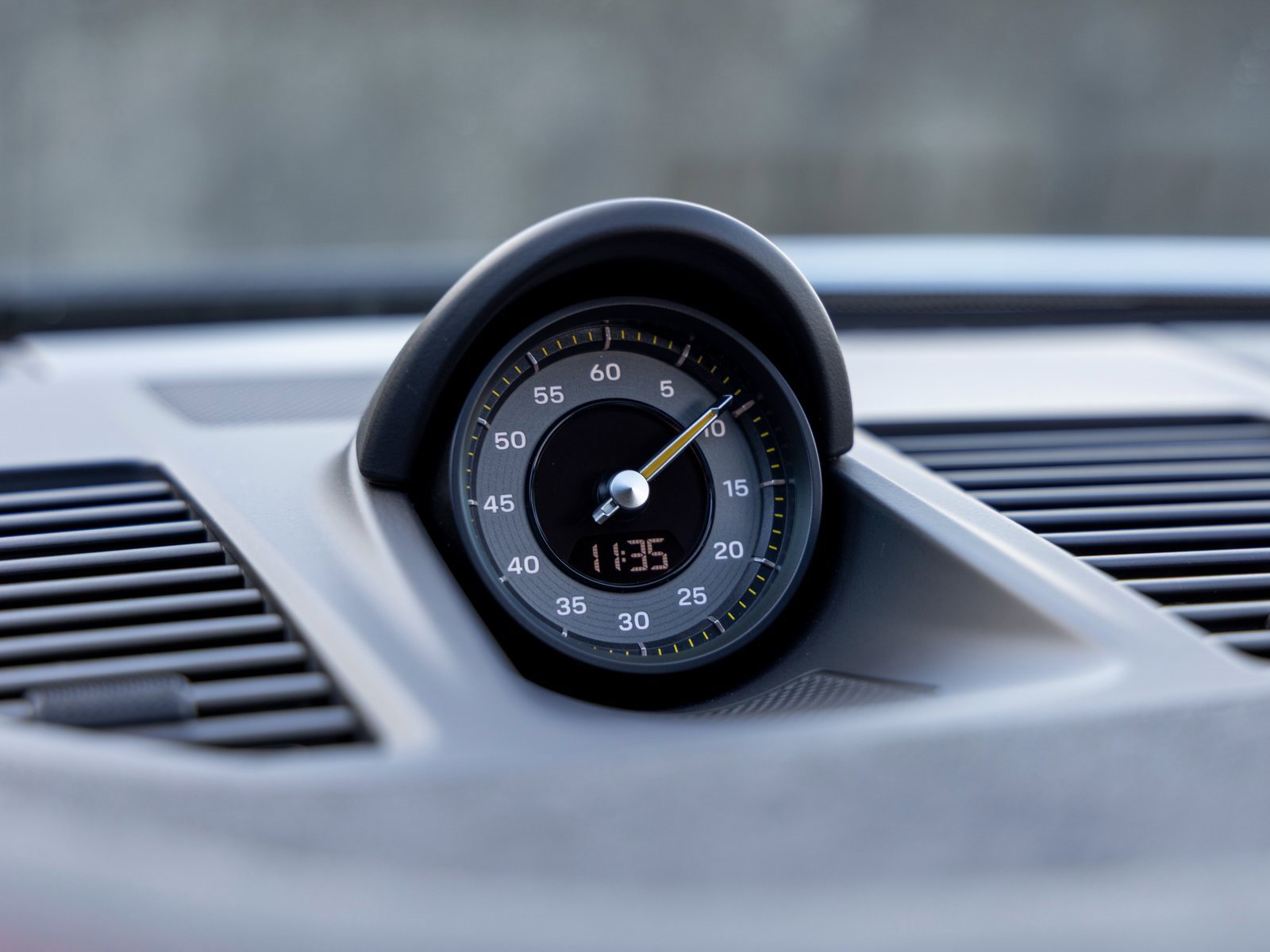 Certified 2024 Porsche 911 GT3 RS image 44