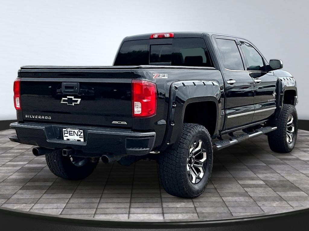 Used 2017 Chevrolet Silverado 1500 LTZ Z71 w/ LTZ Plus Package AWD/4WD image 7