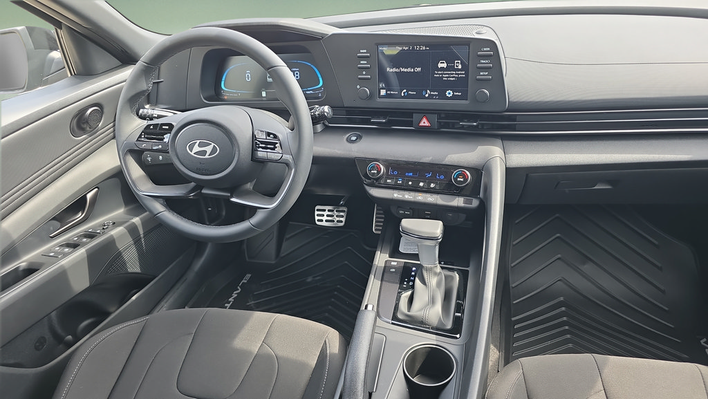 New 2026 Hyundai Elantra Sport FWD image 26